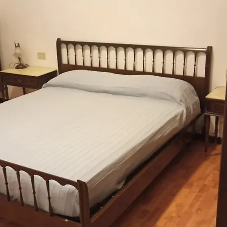 Casa Della Nonna Apartment *